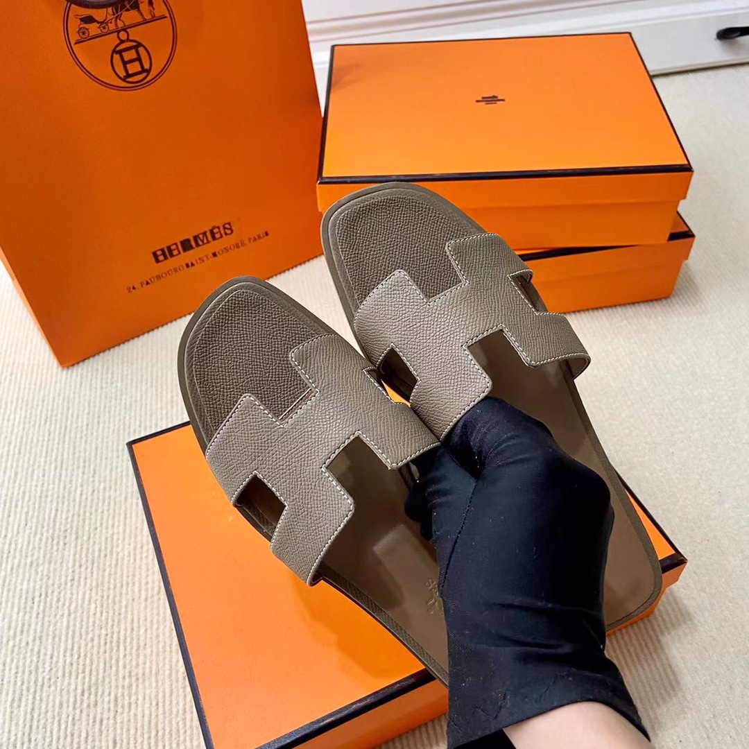 에르메스 올수공 오란 슬리퍼 샌들 앱송 81